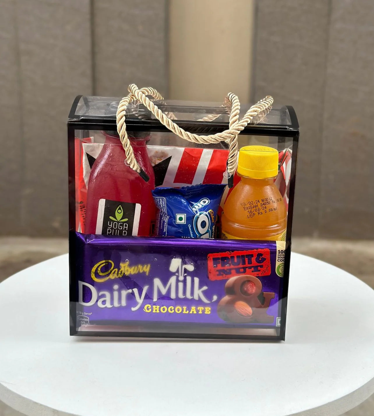 TRANSPARENT PVC HAMPER BAG