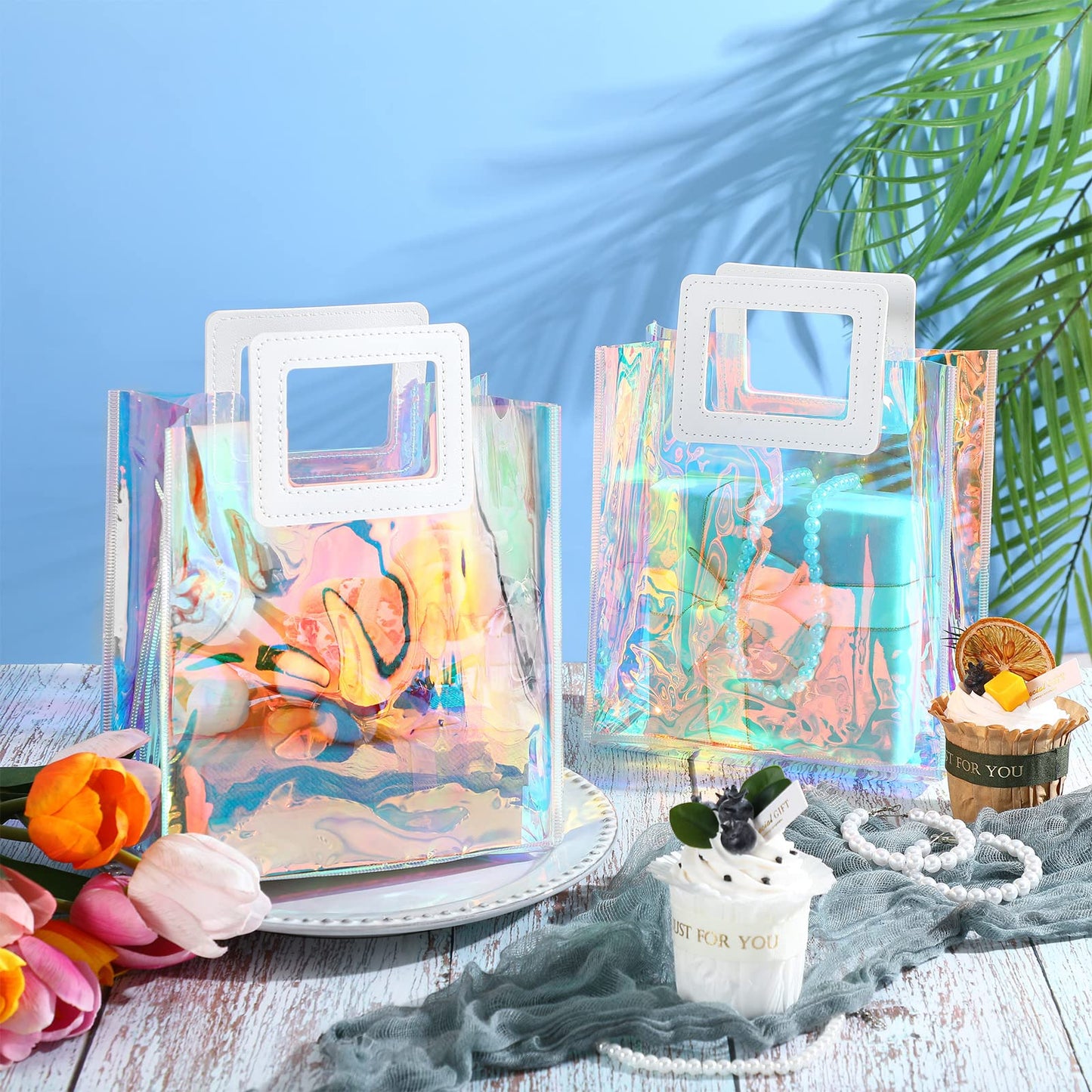 HOLOGRAPHIC GIFT BAG WITH HANDLE (PACK OF 10)