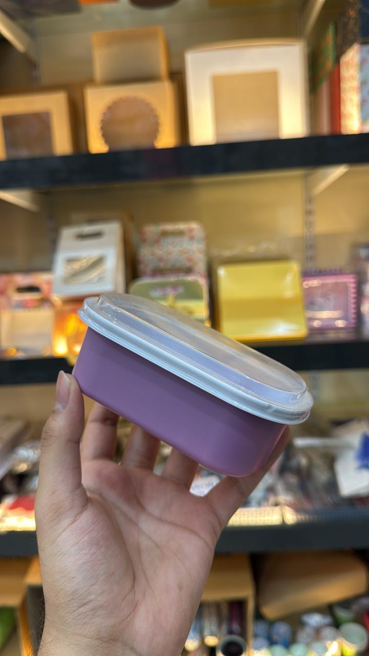 OVAL DESSERT CONTAINER WITH LID