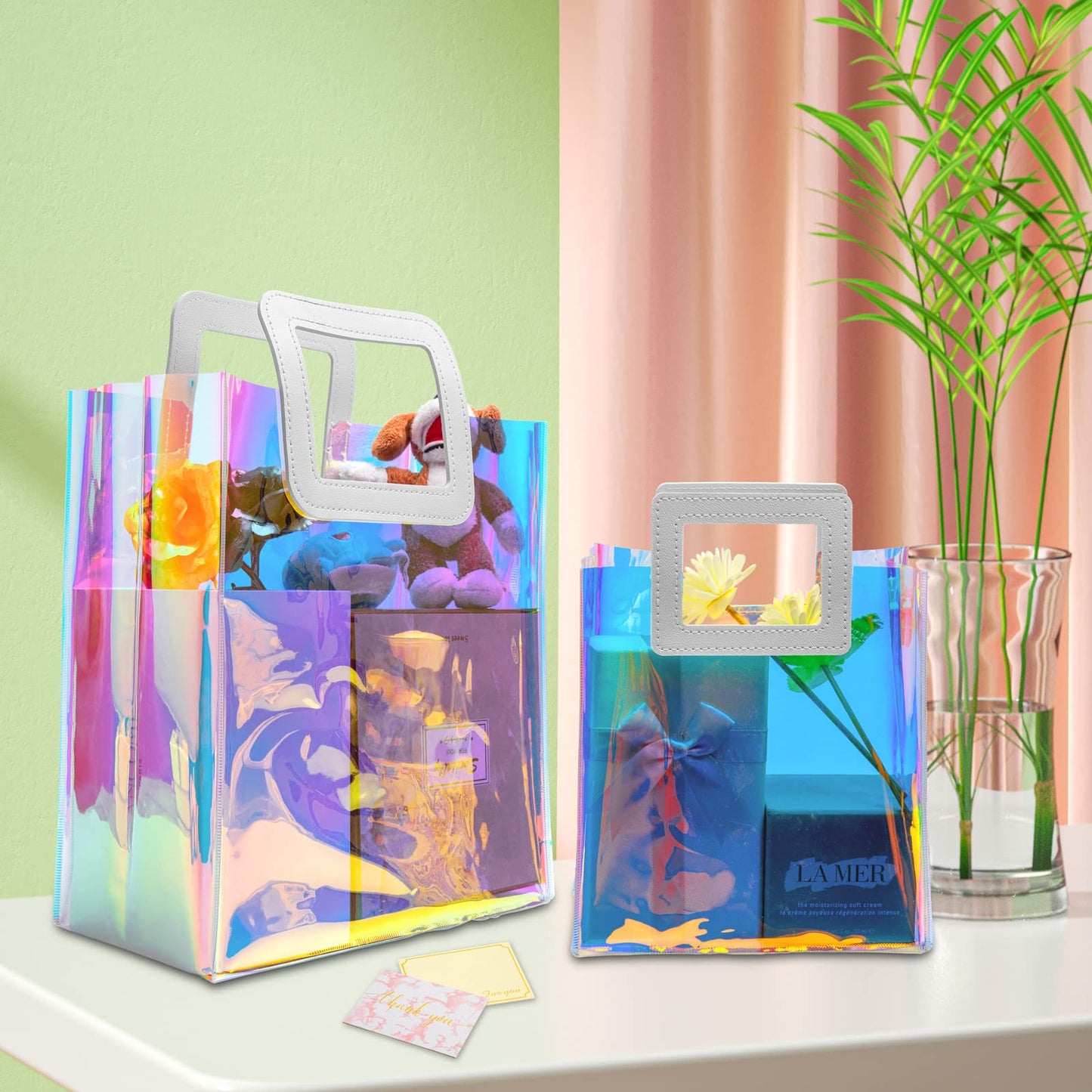 HOLOGRAPHIC GIFT BAG WITH HANDLE (PACK OF 10)