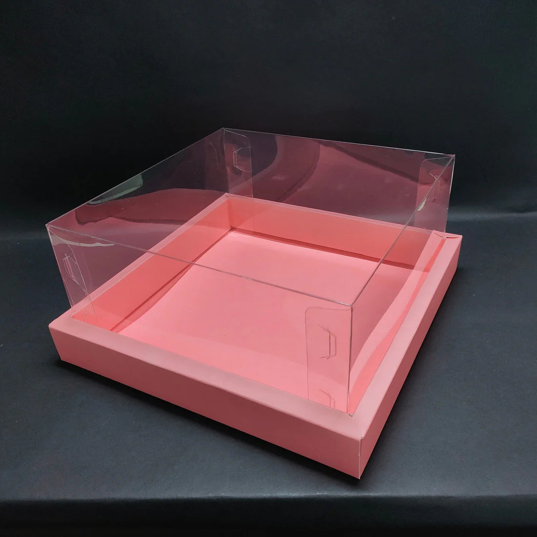 TRANSPARENT FULL DISPLAY HAMPER BOX .