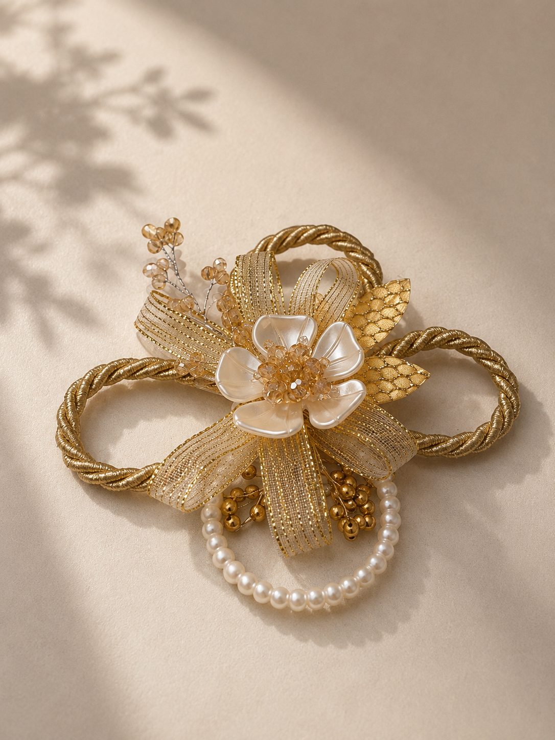 Luxury Floral Pearl Ring Corsage Brooch | Decorative Bouquet & Hamper Embellishment
