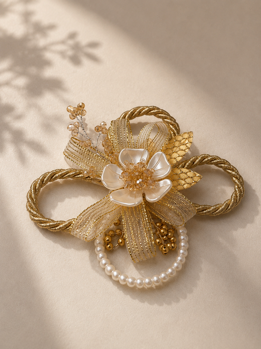 Luxury Floral Pearl Ring Corsage Brooch | Decorative Bouquet & Hamper Embellishment