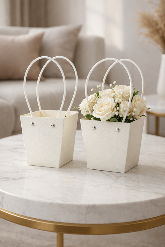 White Mini Textured Flower Carry Bag | Leakproof Gift & Bouquet Packaging