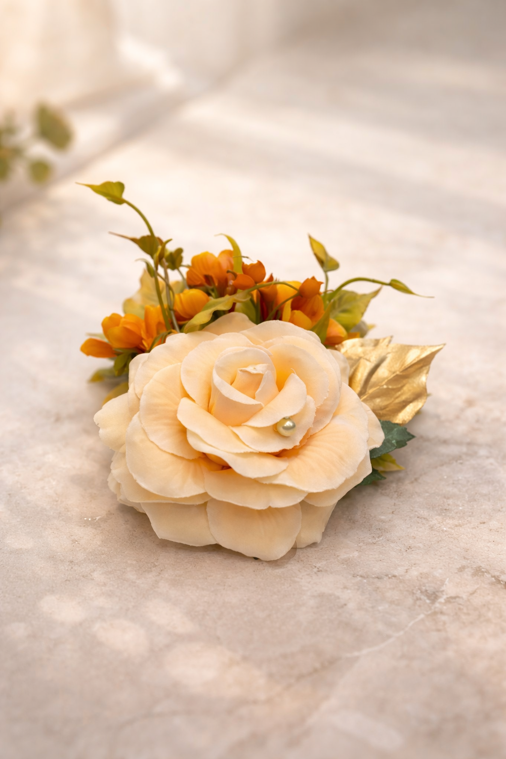 Elegant Artificial Rose Hamper Decoration with Floral Accents